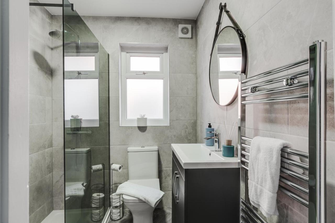 St David'S - Stylish 2 Bed Apartment, Free Parking, Close To Beach Lytham St Annes Zewnętrze zdjęcie
