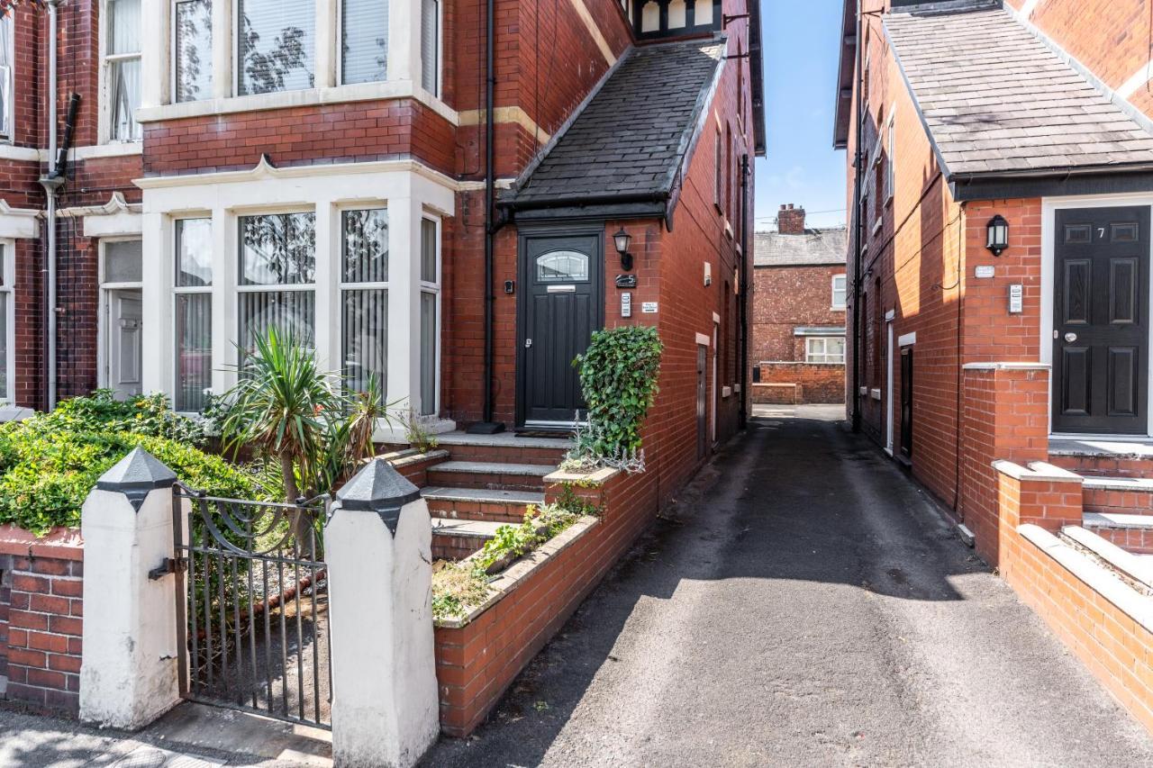 St David'S - Stylish 2 Bed Apartment, Free Parking, Close To Beach Lytham St Annes Zewnętrze zdjęcie
